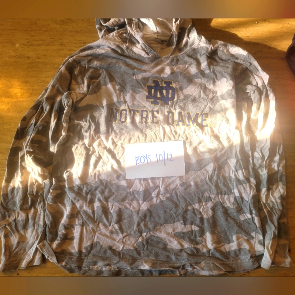 Wes and Willy brand Notre Dame hooded long-sleeved tee - camo